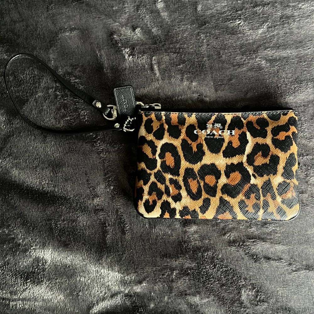 Coach leopard print wristlet EUC